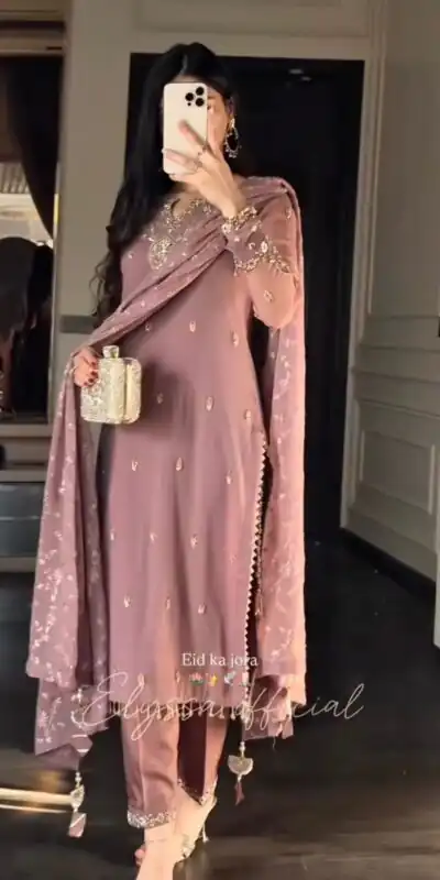 SRK 5328 Onion Color Dual Tone Star Georgette Salwar Suit with Embroidery Work. Affordable Price ₹1949. Delivery 4-6 Working Days. Shop now. | Jump Suits, Straight Suits, Casual Suits, Creative suits, Designer Suits, Palazzo Suits, Party Wear Suits, Patiala Suits, Salwar suit