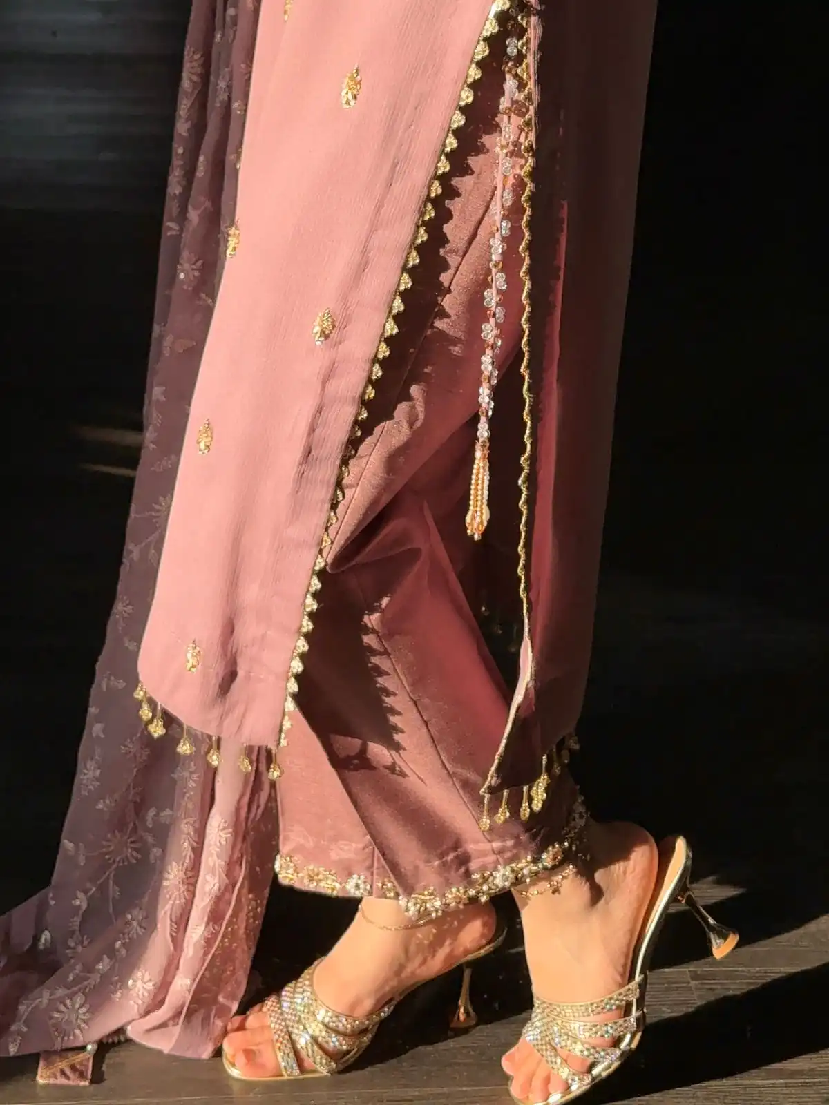 SRK 5328 Onion Color Dual Tone Star Georgette Salwar Suit with Embroidery Work. Affordable Price ₹1949. Delivery 4-6 Working Days. Shop now. | Jump Suits, Straight Suits, Casual Suits, Creative suits, Designer Suits, Palazzo Suits, Party Wear Suits, Patiala Suits, Salwar suit