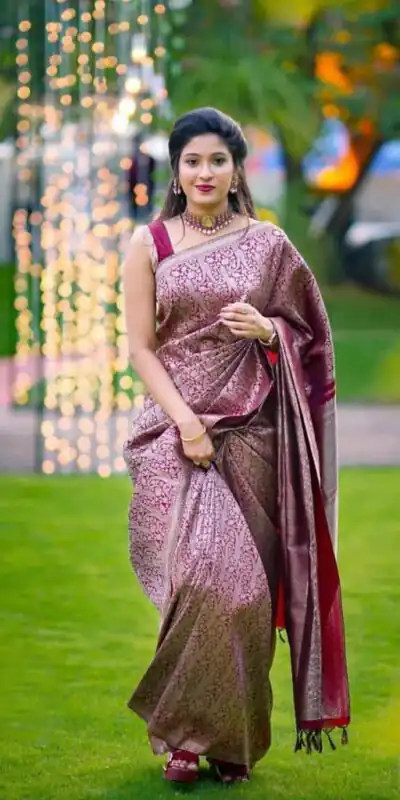 KPR 125 Wine Soft Lichi Silk Saree Perfect for Wedding, Party, Reception, Diwali, Ethnic Day – . Affordable Price ₹1299. Delivery 4-6 Working Days. | Bollywood Sarees, Creative Sarees, Designer Sarees, Embroidered Sarees, Ethnic Saree, Modern Digital sarees, Party Wear Sarees, Sarees