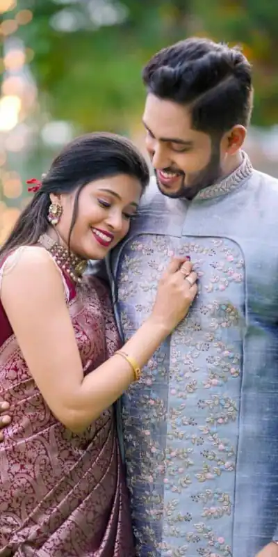 KPR 125 Wine Soft Lichi Silk Saree Perfect for Wedding, Party, Reception, Diwali, Ethnic Day – . Affordable Price ₹1299. Delivery 4-6 Working Days. | Bollywood Sarees, Creative Sarees, Designer Sarees, Embroidered Sarees, Ethnic Saree, Modern Digital sarees, Party Wear Sarees, Sarees