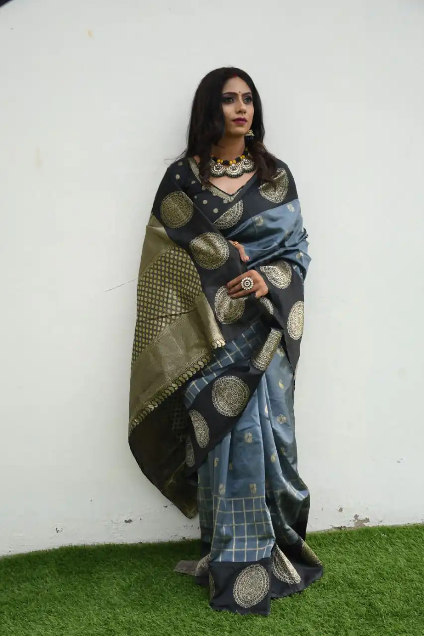 KPR 080 Grey Color Soft Lichi Silk Saree with Lace Border & Lace Work. Best Price ₹1449. Delivery 4-6 Working Days. Shop now. | Bollywood Sarees, Creative Sarees, Designer Sarees, Embroidered Sarees, Ethnic Saree, Modern Digital sarees, Party Wear Sarees, Sarees