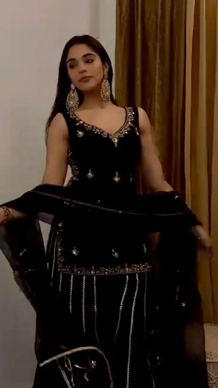 ST 230 Black Viscose Velvet Salwar Suit with Embroidery Work & Lace Work. Grab it for ₹2049. Delivery 4-6 Working Days. Shop now. | Jump Suits, Straight Suits, Casual Suits, Creative suits, Designer Suits, Palazzo Suits, Party Wear Suits, Patiala Suits, Salwar suit