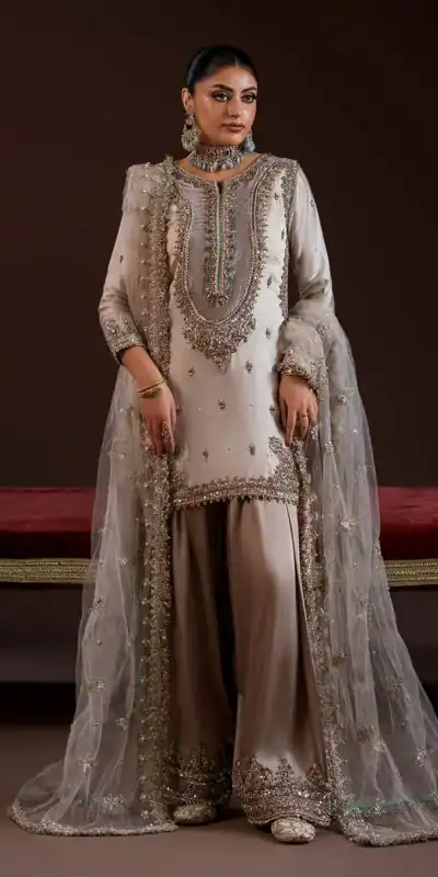 LG 2068 Off White Crape Silk Salwar Suit Perfect for Wedding, Party, Onam, Reception, Housewarming – . Grab it for ₹1999. Delivery 4-6 Working Day | Jump Suits, Straight Suits, Casual Suits, Creative suits, Designer Suits, Palazzo Suits, Party Wear Suits, Patiala Suits, Salwar suit