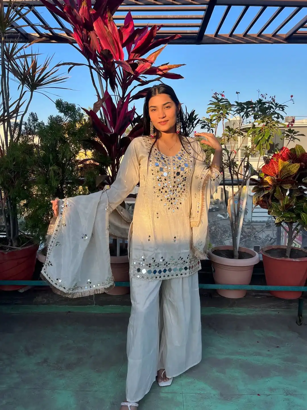 BE 328 Off White Faux Georgette Salwar Suit Perfect for Wedding, Party, Family Gatherings, Sangeet, Housewarming – . Affordable Price ₹2049. Days | Jump Suits, Straight Suits, Casual Suits, Creative suits, Designer Suits, Palazzo Suits, Party Wear Suits, Patiala Suits, Salwar suit