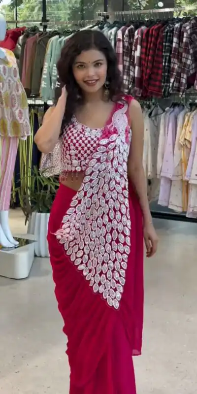 ST 1165 Pink Faux Georgette Saree with Embroidery Work & Sequins Work. Now at just ₹1799. Delivery 4-6 Working Days. Shop now. | Bollywood Sarees, Creative Sarees, Designer Sarees, Embroidered Sarees, Ethnic Saree, Modern Digital sarees, Party Wear Sarees, Sarees