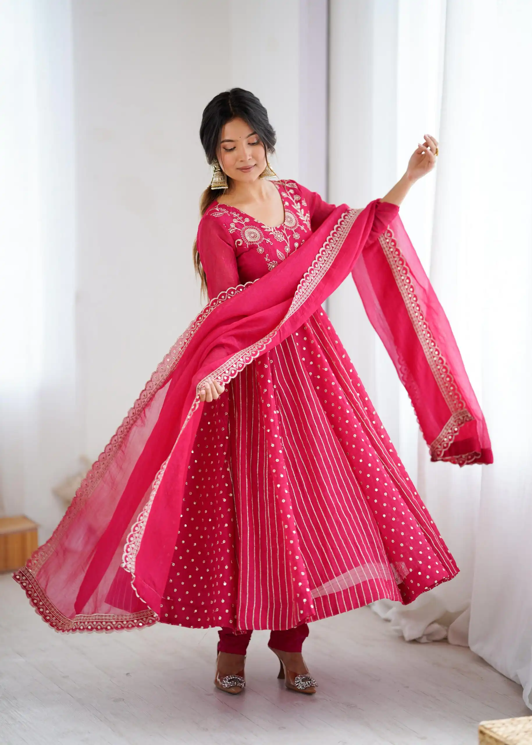 SRK 5293 Pink With Crunchy Silk With Fully Flair with Lace Work & Embroidery Work Anarkali Gown . Introductory Price ₹2149. Delivery 4-6 Worki | Bollywood Gowns, Creative Gowns, Designer Gowns, Embroidered Gowns, Gowns, Party Wear Gowns