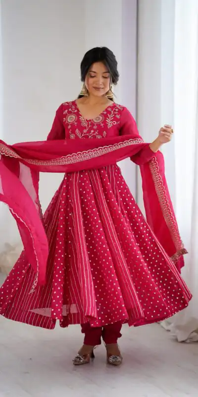 SRK 5293 Pink With Crunchy Silk With Fully Flair with Lace Work & Embroidery Work Anarkali Gown . Introductory Price ₹2149. Delivery 4-6 Worki | Bollywood Gowns, Creative Gowns, Designer Gowns, Embroidered Gowns, Gowns, Party Wear Gowns