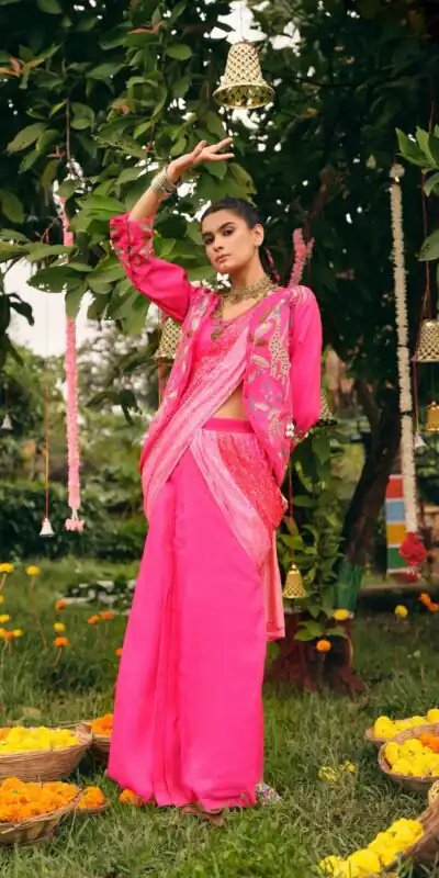 RR 34 Pink Shimmer Saree Perfect for Wedding, Party, Cultural Events, Durga Puja, Reception – . Best Price ₹2049. Delivery 4-6 Working Days. Shop now. | Bollywood Sarees, Creative Sarees, Designer Sarees, Embroidered Sarees, Ethnic Saree, Modern Digital sarees, Party Wear Sarees, Sarees