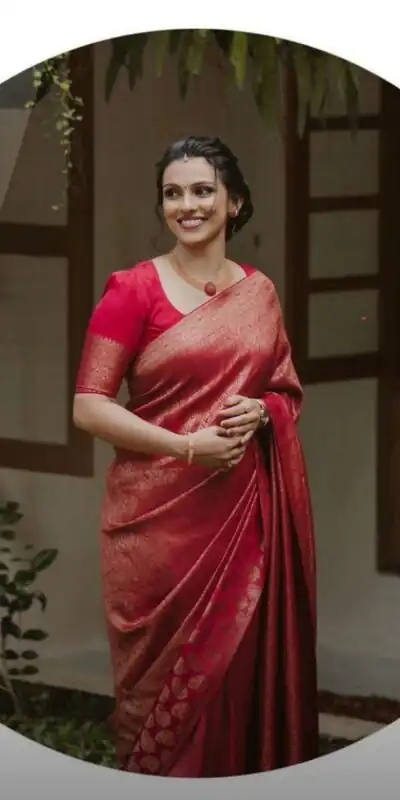 KP 4063 Red Soft Lichi Silk Saree with Lace Work & Lace Border. Affordable Price ₹1349. Delivery 4-6 Working Days. Shop now. | Bollywood Sarees, Creative Sarees, Designer Sarees, Embroidered Sarees, Ethnic Saree, Modern Digital sarees, Party Wear Sarees, Sarees