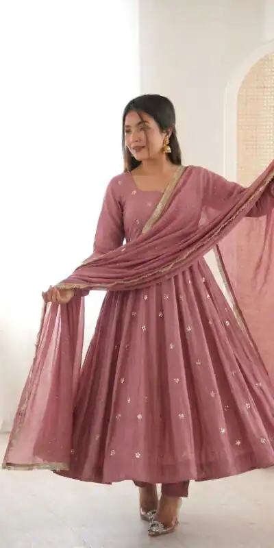 SRK 5330 Peach Color Roman Silk Salwar Suit with Embroidery Work. Available at ₹2099 only. Delivery 4-6 Working Days. Shop now. | Jump Suits, Straight Suits, Casual Suits, Creative suits, Designer Suits, Palazzo Suits, Party Wear Suits, Patiala Suits, Salwar suit