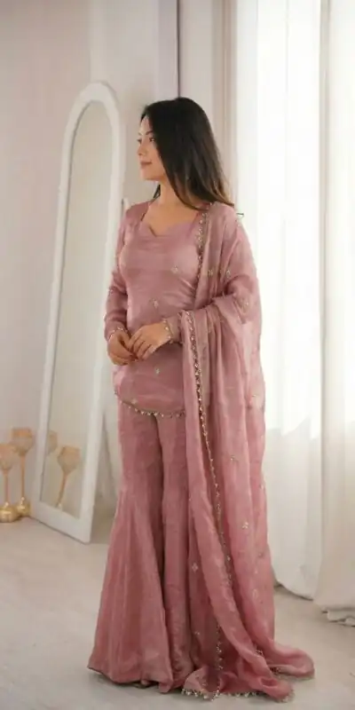 ZSR 3159 Peach Fendy Silk Salwar Suitwith Embroidery Work & Lace Work. Now at just ₹2049. Delivery 4-6 Working Days. Shop now. | Jump Suits, Straight Suits, Casual Suits, Creative suits, Designer Suits, Palazzo Suits, Party Wear Suits, Patiala Suits, Salwar suit