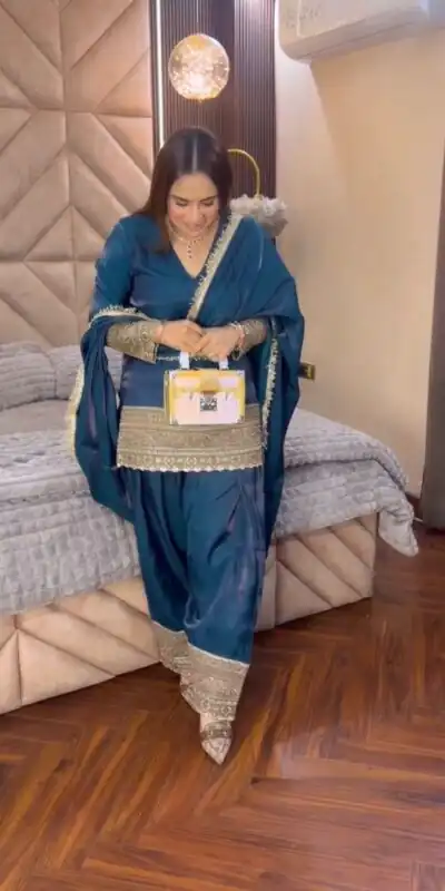 ZSR 3164 Teal Fendy Silk Salwar Suitwith Embroidery Work & Lace Work. Now at just ₹2099. Delivery 4-6 Working Days. Shop now. | Jump Suits, Straight Suits, Casual Suits, Creative suits, Designer Suits, Palazzo Suits, Party Wear Suits, Patiala Suits, Salwar suit