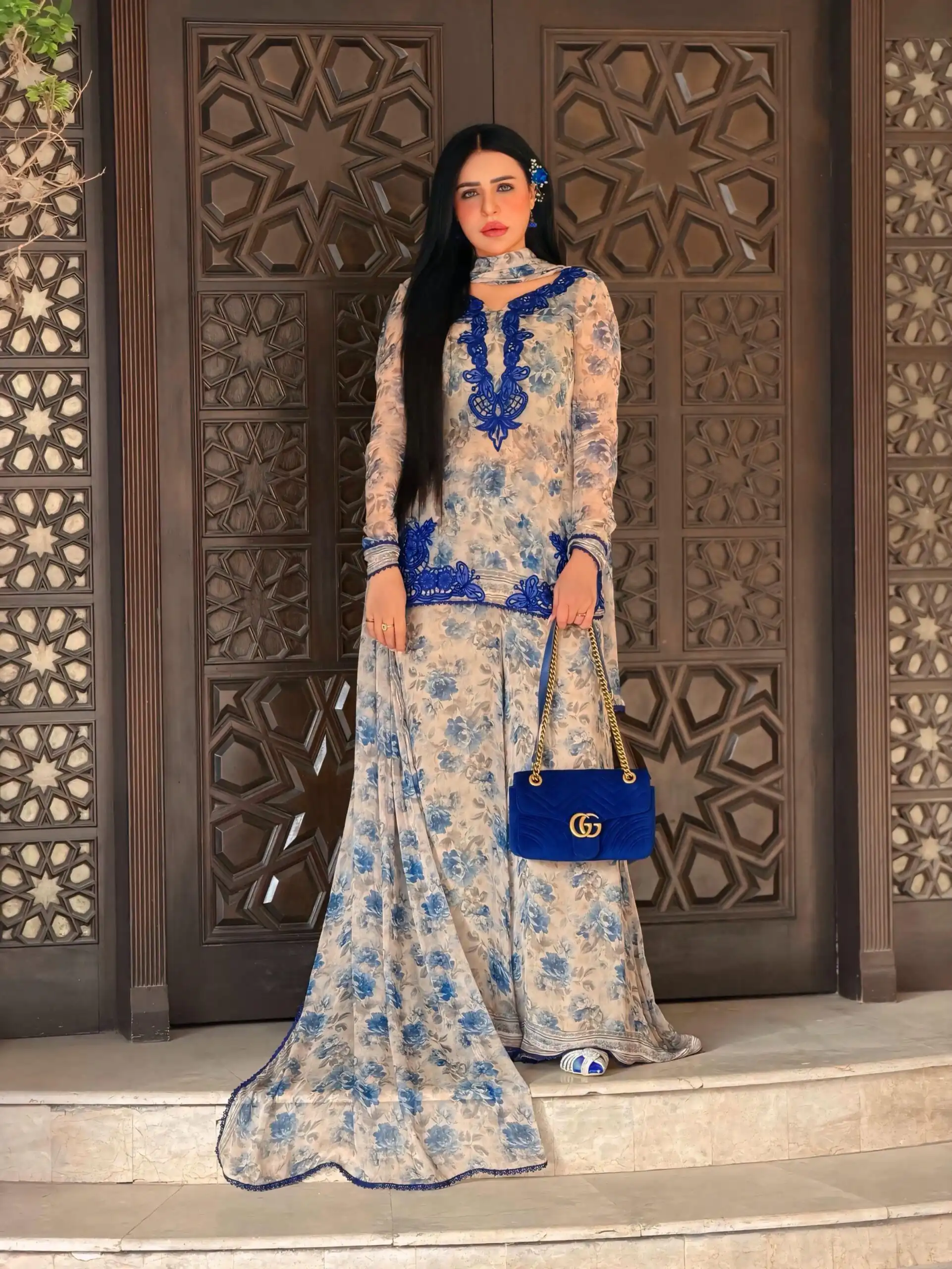 Cool Cream Faux Georgette Embroider Work Salwar Suit - Image 2