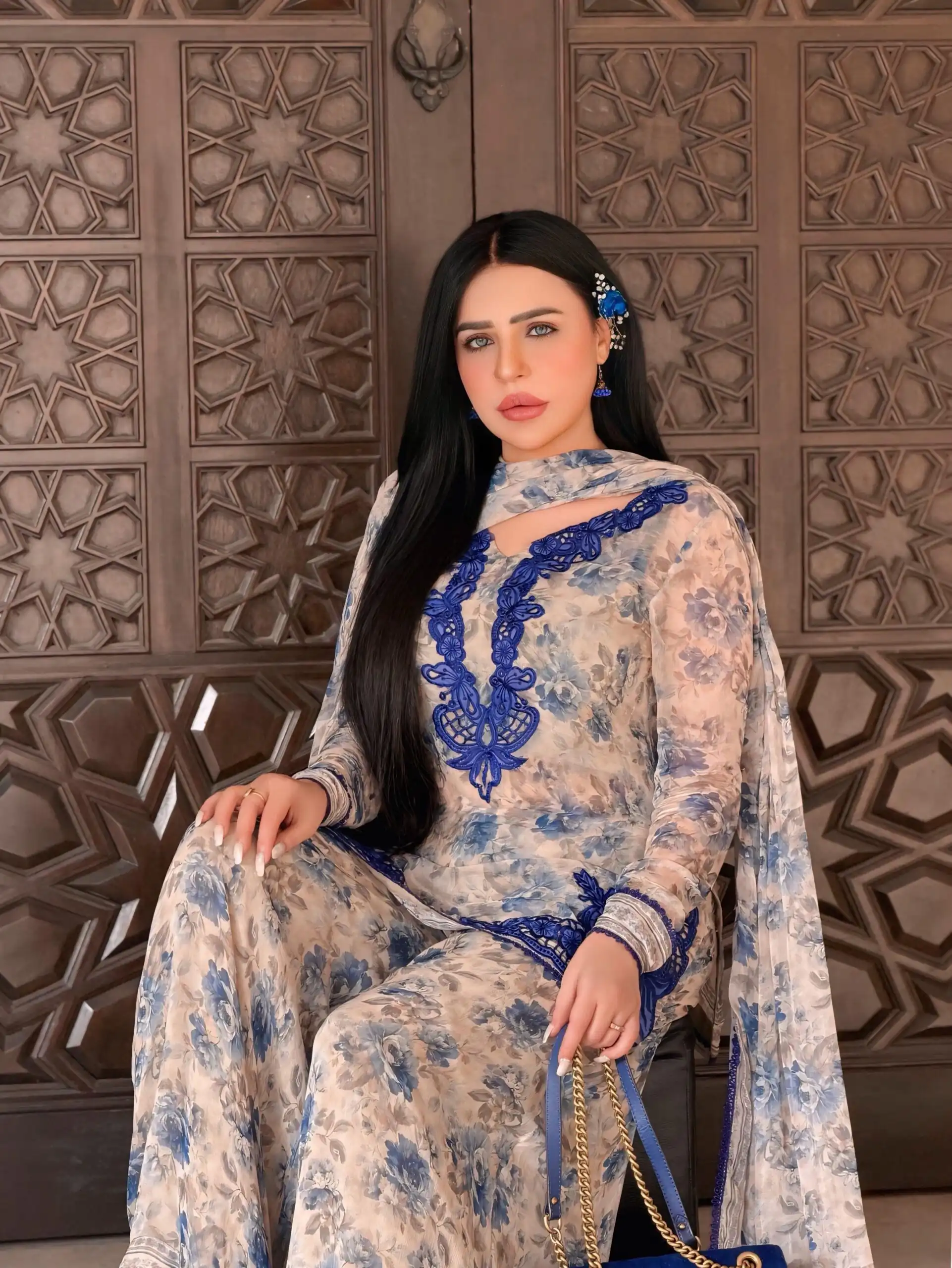 Cool Cream Faux Georgette Embroider Work Salwar Suit - Image 5