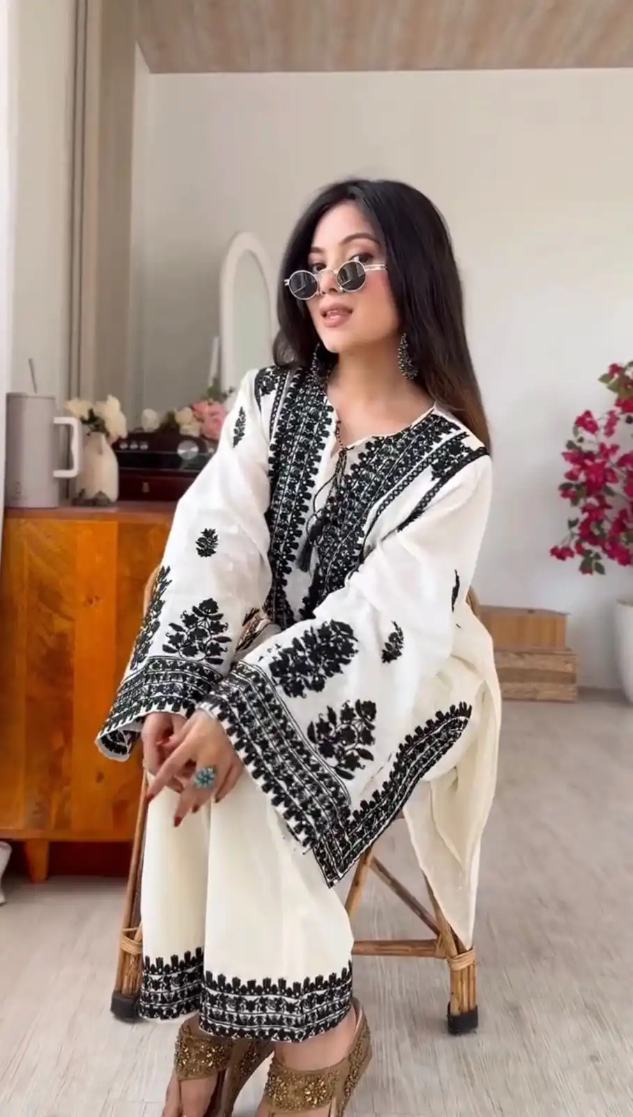 Cool White Rayon Butti Silk Embroidery Work Salwar Suit - Image 6