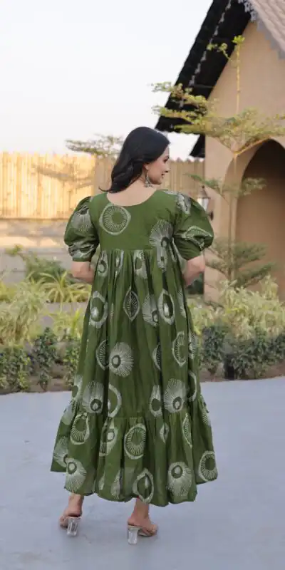 KA 1249 Green Color Cotton Kurti with Printed Designer Work. Exclusive Offer ₹1519. Delivery 4-6 Working Days. Online Shop now. | Bollywood Kurti, Creative Kurtis, Designer Kurti, Kurti, Party Wear Kurti, Selfie Kurti