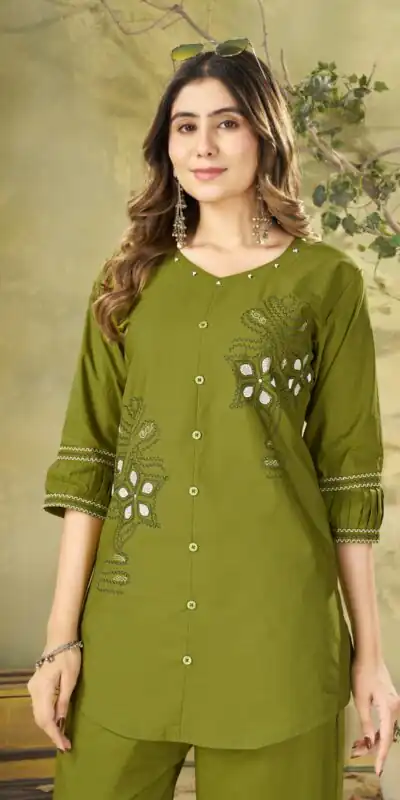 DIVA 162 Green Color Cotton Kurti with Printed Designer Work. Exclusive Offer ₹1749. Delivery 4-6 Working Days. Online Shop now. | Bollywood Kurti, Creative Kurtis, Designer Kurti, Kurti, Party Wear Kurti, Selfie Kurti