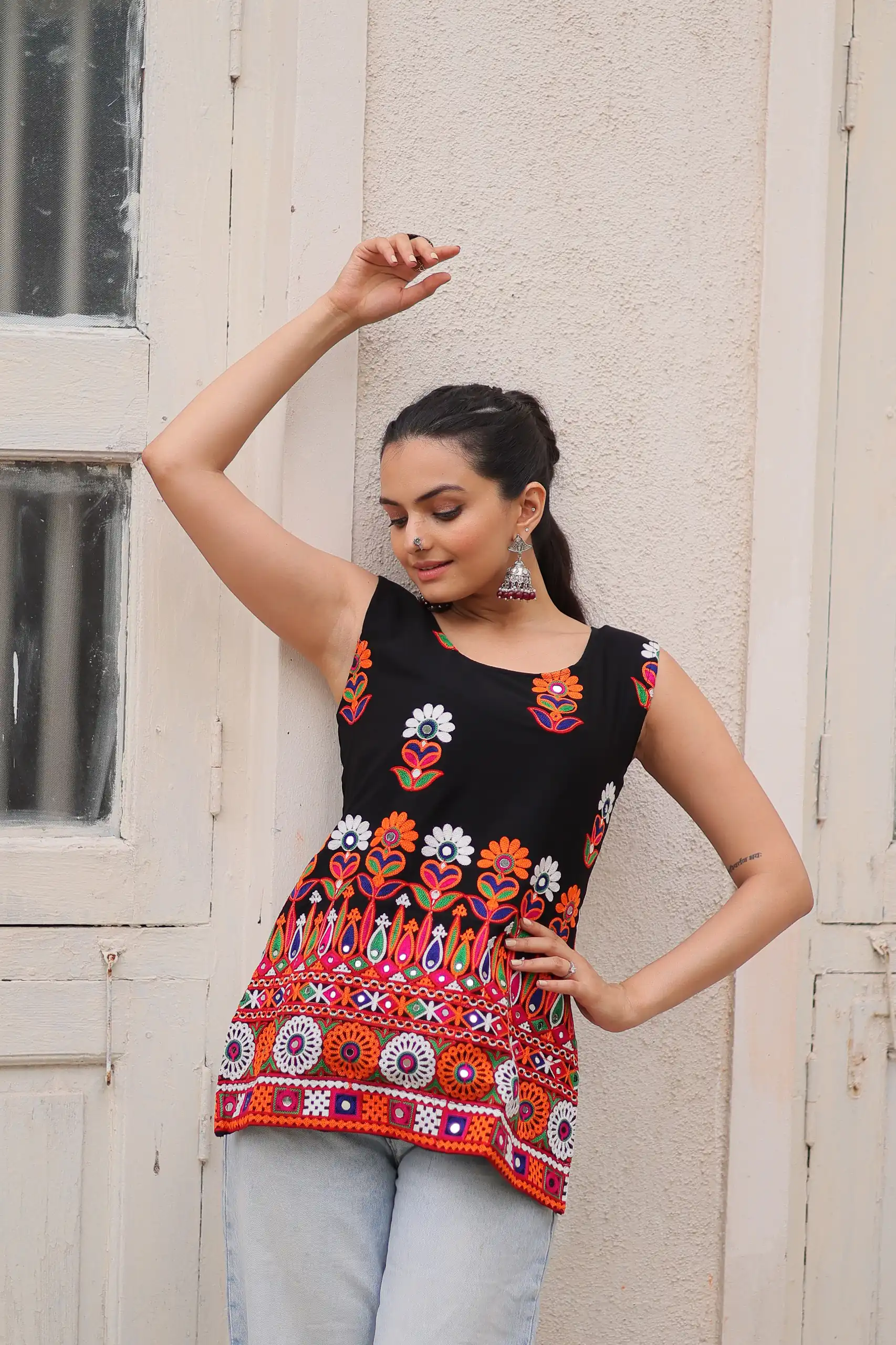 KA 1196 Black Georgette Kurti with Gamthi Work.Wedding, Party, Festive, Events, Exclusive Offer ₹1469. Delivery 4-6 Working Days. Shop now. | Bollywood Kurti, Creative Kurtis, Designer Kurti, Kurti, Party Wear Kurti, Selfie Kurti