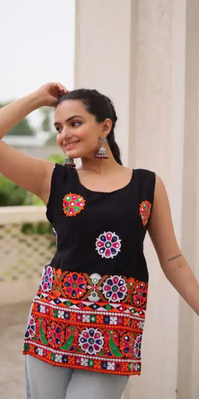 KA 1196 Black Georgette Kurti with Gamthi Work.Wedding, Party, Festive, Events, Exclusive Offer ₹1469. Delivery 4-6 Working Days. Shop now. | Bollywood Kurti, Creative Kurtis, Designer Kurti, Kurti, Party Wear Kurti, Selfie Kurti