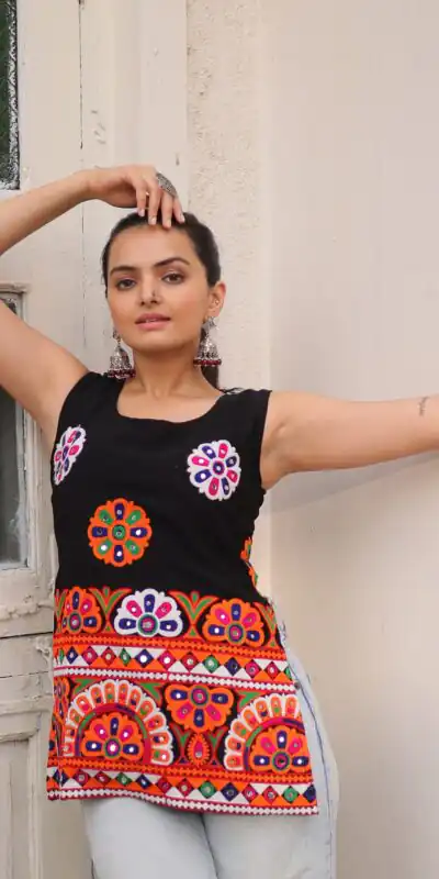 KA 1196 Black Georgette Kurti with Gamthi Work.Wedding, Party, Festive, Events, Exclusive Offer ₹1469. Delivery 4-6 Working Days. Shop now. | Bollywood Kurti, Creative Kurtis, Designer Kurti, Kurti, Party Wear Kurti, Selfie Kurti
