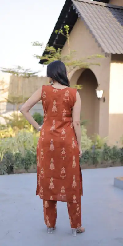 Rust Cotton Kurti KA 1251 Rust with Designer Work. Wedding, Party, Festive, Events, Special Price ₹1519. Delivery 4-6 Working Days. Shop now. | Bollywood Kurti, Creative Kurtis, Designer Kurti, Kurti, Party Wear Kurti, Selfie Kurti