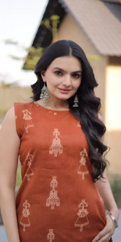 Rust Cotton Kurti KA 1251 Rust with Designer Work. Wedding, Party, Festive, Events, Special Price ₹1519. Delivery 4-6 Working Days. Shop now. | Bollywood Kurti, Creative Kurtis, Designer Kurti, Kurti, Party Wear Kurti, Selfie Kurti