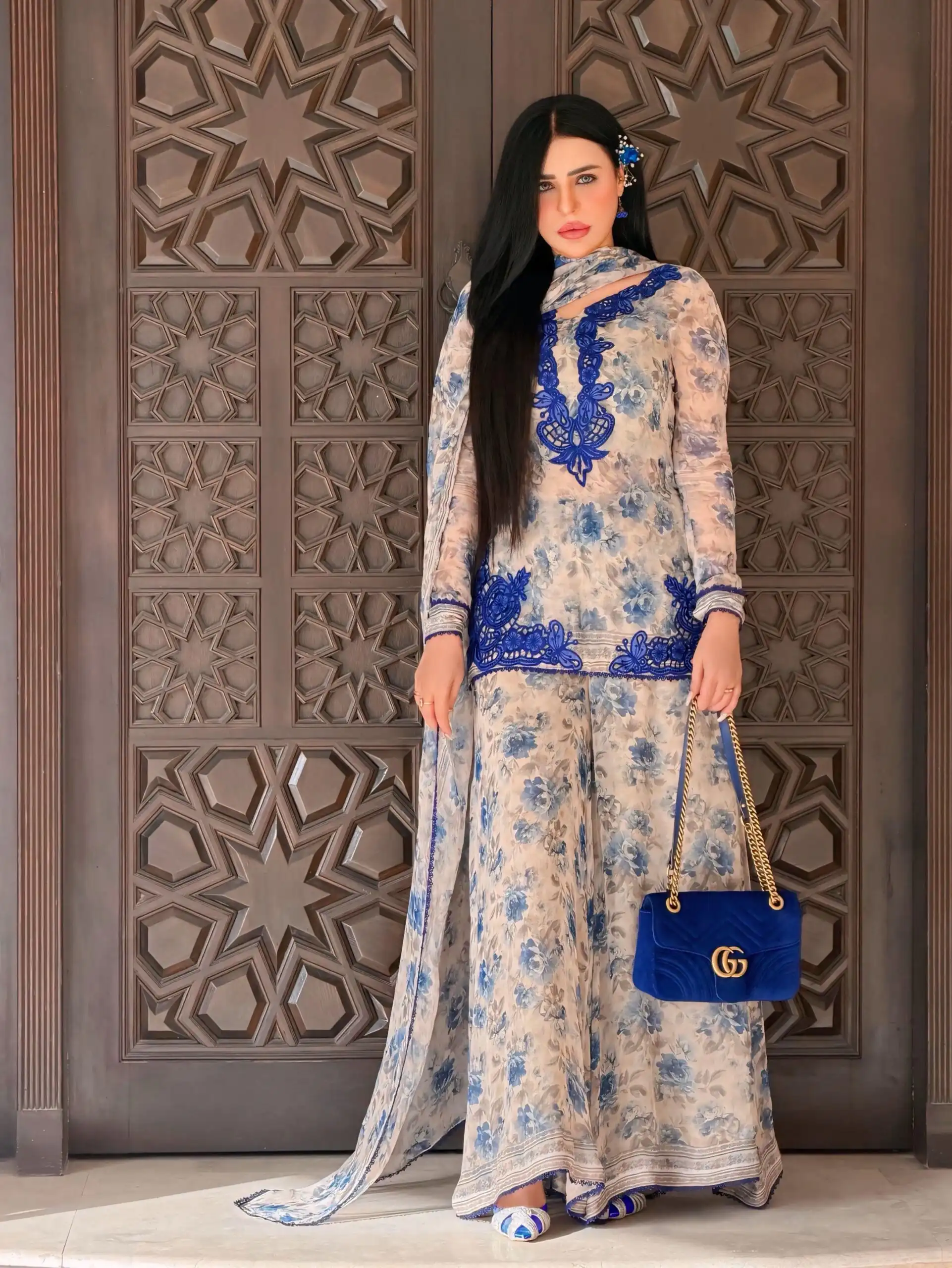 SRK 5352 Cream Faux Georgette Salwar Suit with Designer Work. Affordable Price ₹2049. Delivery 4-6 Working Days. Shop now. | Jump Suits, Straight Suits, Casual Suits, Creative suits, Designer Suits, Palazzo Suits, Party Wear Suits, Patiala Suits, Salwar suit