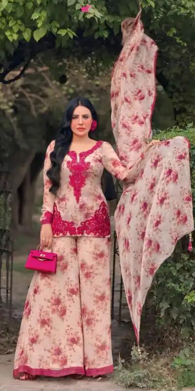 SRK 5352 Red Color Faux Georgette Salwar Suit with Designer Work. Affordable Price ₹2049. Delivery 4-6 Working Days. Shop now. | Jump Suits, Straight Suits, Casual Suits, Creative suits, Designer Suits, Palazzo Suits, Party Wear Suits, Patiala Suits, Salwar suit