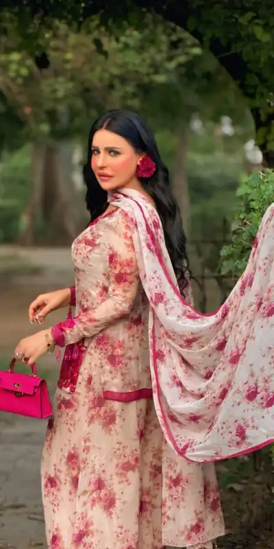 SRK 5352 Red Color Faux Georgette Salwar Suit with Designer Work. Affordable Price ₹2049. Delivery 4-6 Working Days. Shop now. | Jump Suits, Straight Suits, Casual Suits, Creative suits, Designer Suits, Palazzo Suits, Party Wear Suits, Patiala Suits, Salwar suit