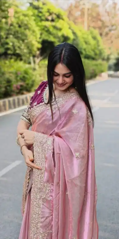JR 666 Pink Fendy Satin Saree Perfect for Wedding, Party, Durga Puja, Raksha Bandhan, Sangeet – . Festive Deal ₹1949. Delivery 4-6 Working Days. | Bollywood Sarees, Creative Sarees, Designer Sarees, Embroidered Sarees, Ethnic Saree, Modern Digital sarees, Party Wear Sarees, Sarees