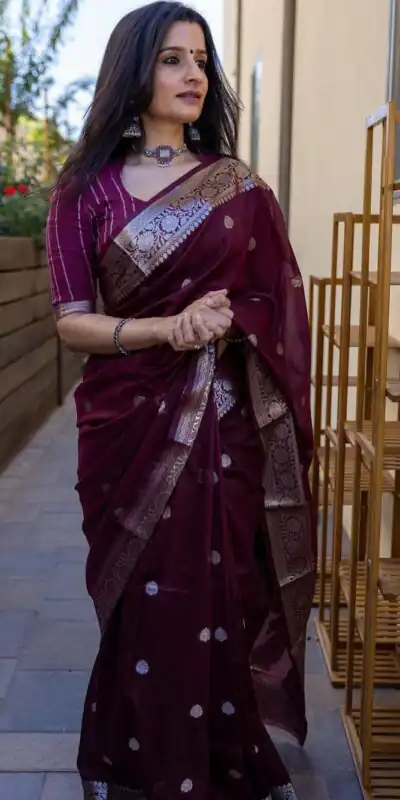 KPR 120 Maroon Soft Lilan Slab Saree Perfect for Wedding, Party, Lohri, Durga Puja, Pongal – . Get it for ₹1349. Delivery 4-6 Working Days. Shop now. | Bollywood Sarees, Creative Sarees, Designer Sarees, Embroidered Sarees, Ethnic Saree, Modern Digital sarees, Party Wear Sarees, Sarees