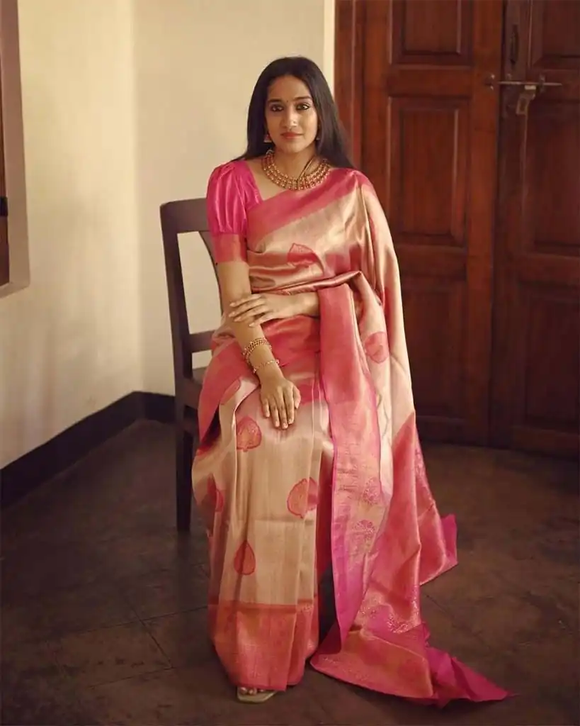 KP 5025 Pink in Soft Lichi Silk Jacquard Work Designer Work Saree . Exclusive Offer ₹1449. Delivery 4-6 Working Days. Shop now. | Bollywood Sarees, Creative Sarees, Designer Sarees, Embroidered Sarees, Ethnic Saree, Modern Digital sarees, Party Wear Sarees, Sarees