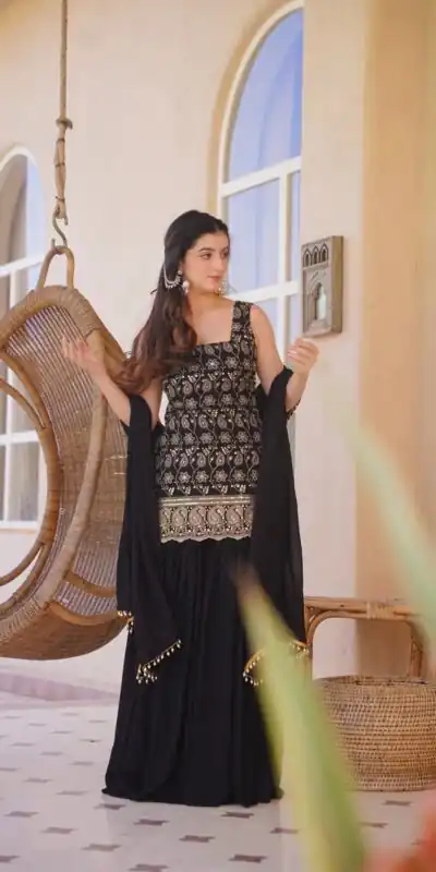 MD 3093 Black Blooming Faux Georgette Salwar Suit Perfect for Wedding, Party, Makar Sankranti, Baby Shower, Traditional Day – . Special Price ₹2149. Deliv | Jump Suits, Straight Suits, Casual Suits, Creative suits, Designer Suits, Palazzo Suits, Party Wear Suits, Patiala Suits, Salwar suit