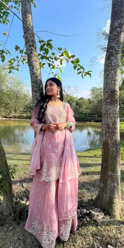 ZB 5066 Peach Zimmy Cho Salwar Suit Perfect for Wedding, Party, Baisakhi, Ganesh Chaturthi, Family – . Special Price ₹2149. Delivery 4-6 Working Days | Jump Suits, Straight Suits, Casual Suits, Creative suits, Designer Suits, Palazzo Suits, Party Wear Suits, Patiala Suits, Salwar suit