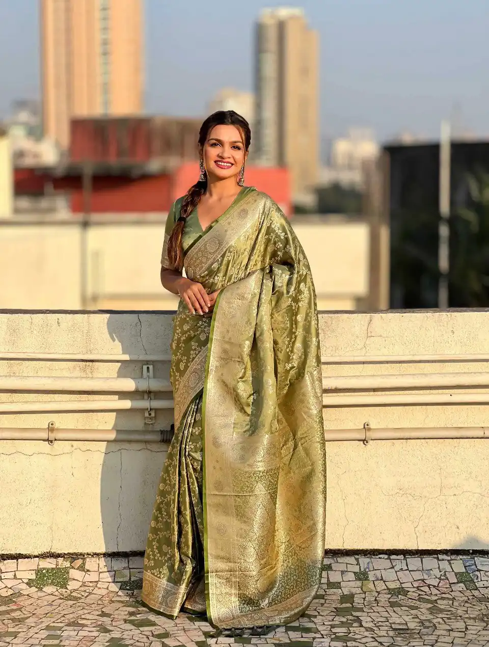 KPR 290 Green in Soft Lichi Silk Jacquard Work Designer Work Saree . Exclusive Offer ₹1349. Delivery 4-6 Working Days. Shop now. | Bollywood Sarees, Creative Sarees, Designer Sarees, Embroidered Sarees, Ethnic Saree, Modern Digital sarees, Party Wear Sarees, Sarees