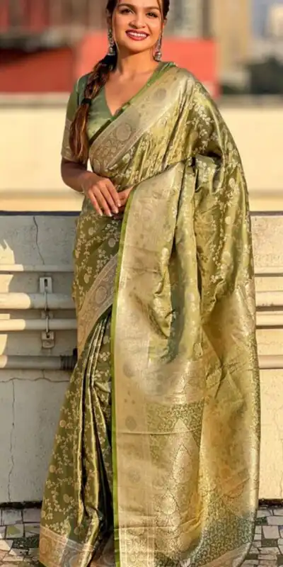 KPR 290 Green in Soft Lichi Silk Jacquard Work Designer Work Saree . Exclusive Offer ₹1349. Delivery 4-6 Working Days. Shop now. | Bollywood Sarees, Creative Sarees, Designer Sarees, Embroidered Sarees, Ethnic Saree, Modern Digital sarees, Party Wear Sarees, Sarees