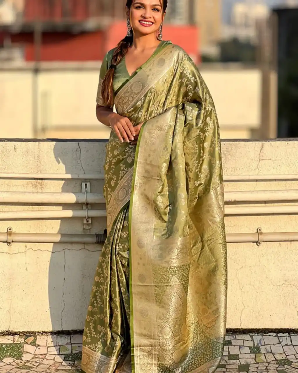 KPR 290 Green in Soft Lichi Silk Jacquard Work Designer Work Saree . Exclusive Offer ₹1349. Delivery 4-6 Working Days. Shop now. | Bollywood Sarees, Creative Sarees, Designer Sarees, Embroidered Sarees, Ethnic Saree, Modern Digital sarees, Party Wear Sarees, Sarees