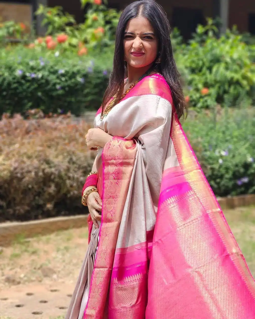 Glowing Silver Soft Lichi Silk Jacquard Work Saree