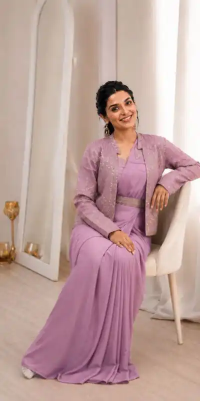 Alternative view of Stylist Lavender Crap Silk Embroidery Work Saree