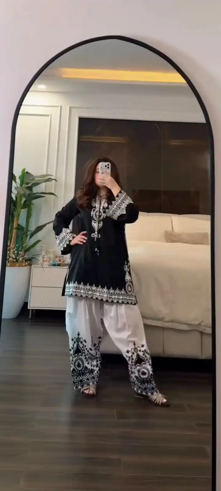 JF 044 Black Black Natural Crep Silk Salwar Suit with Embroidery Work & Digital Print. Now at just ₹2099. Delivery 4-6 Working Days. Shop now. | Jump Suits, Straight Suits, Casual Suits, Creative suits, Designer Suits, Palazzo Suits, Party Wear Suits, Patiala Suits, Salwar suit