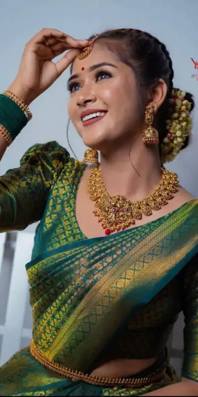 KPR 153 Green Color Soft Lichi Silk Saree with Jacquard Work. Best Price ₹1349. Delivery 4-6 Working Days. Online Shop now. | Bollywood Sarees, Creative Sarees, Designer Sarees, Embroidered Sarees, Ethnic Saree, Modern Digital sarees, Party Wear Sarees, Sarees
