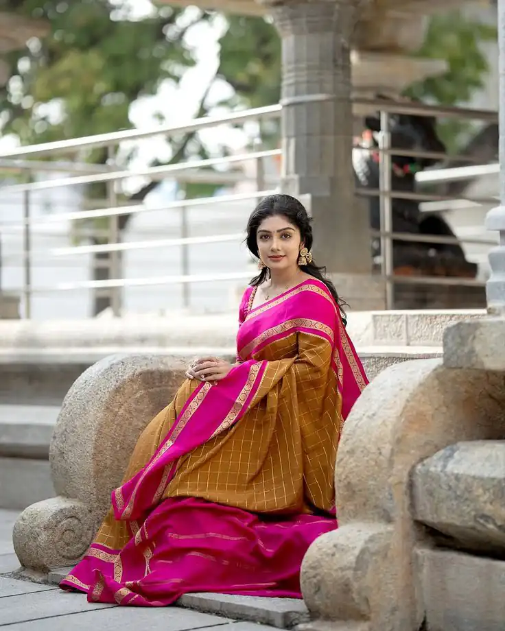 KPR 287 Mustered Color Yellow Soft Lichi Silk Saree with Jacquard Work. Best Price ₹1449. Delivery 4-6 Working Days. Shop now. | Bollywood Sarees, Creative Sarees, Designer Sarees, Embroidered Sarees, Ethnic Saree, Modern Digital sarees, Party Wear Sarees, Sarees
