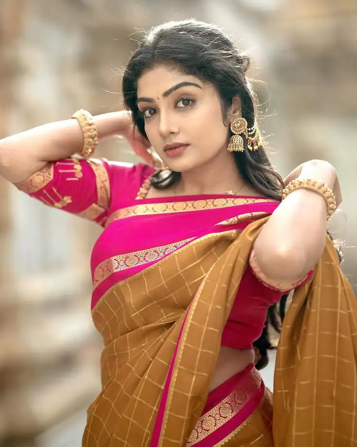 KPR 287 Mustered Color Yellow Soft Lichi Silk Saree with Jacquard Work. Best Price ₹1449. Delivery 4-6 Working Days. Shop now. | Bollywood Sarees, Creative Sarees, Designer Sarees, Embroidered Sarees, Ethnic Saree, Modern Digital sarees, Party Wear Sarees, Sarees