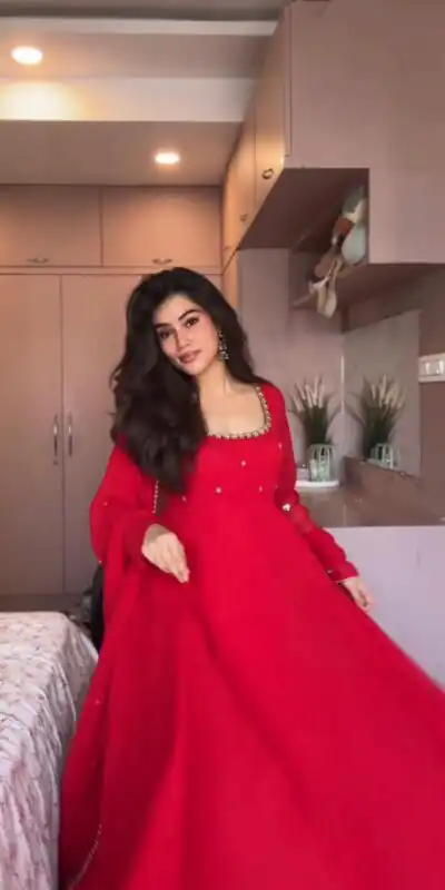ZB 5074 Red Faux Georgette Gown Perfect for Wedding, Party, Raksha Bandhan, Temple Visit, Onam – . Get it for ₹1899. Delivery 4-6 Working Days. Shop now | Bollywood Gowns, Creative Gowns, Designer Gowns, Embroidered Gowns, Gowns, Party Wear Gowns