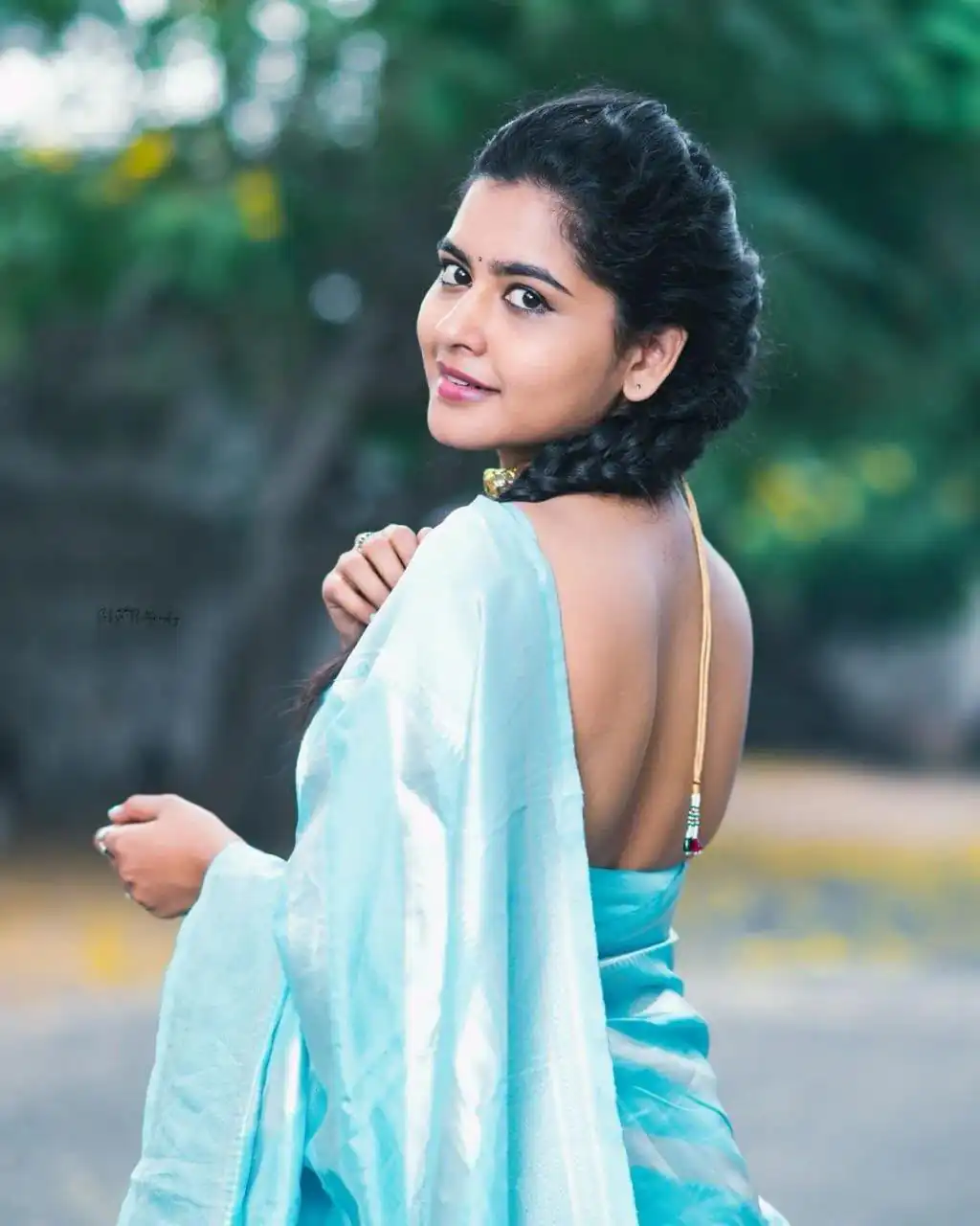 KPR 094 Sky Blue Color Yellow Soft Lichi Silk Saree with Jacquard Work. Best Price ₹1299. Delivery 4-6 Working Days. Shop now. | Bollywood Sarees, Creative Sarees, Designer Sarees, Embroidered Sarees, Ethnic Saree, Modern Digital sarees, Party Wear Sarees, Sarees