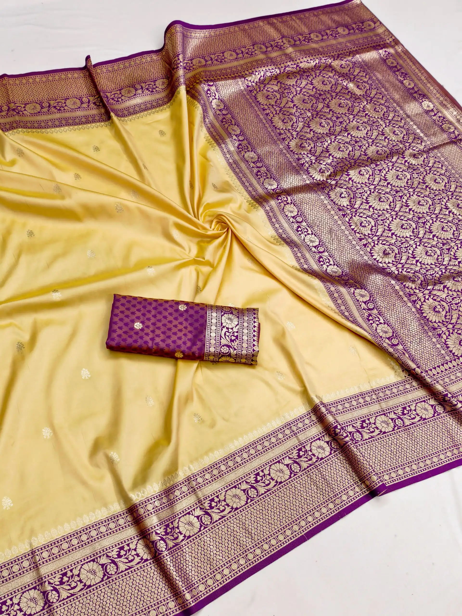 MB 6079 Cream Soft Banarasi Silk Saree with Zari Work & Moti Work. Introductory Price ₹1949. Delivery 4-6 Working Days. Shop now. | Bollywood Sarees, Creative Sarees, Designer Sarees, Embroidered Sarees, Ethnic Saree, Modern Digital sarees, Party Wear Sarees, Sarees