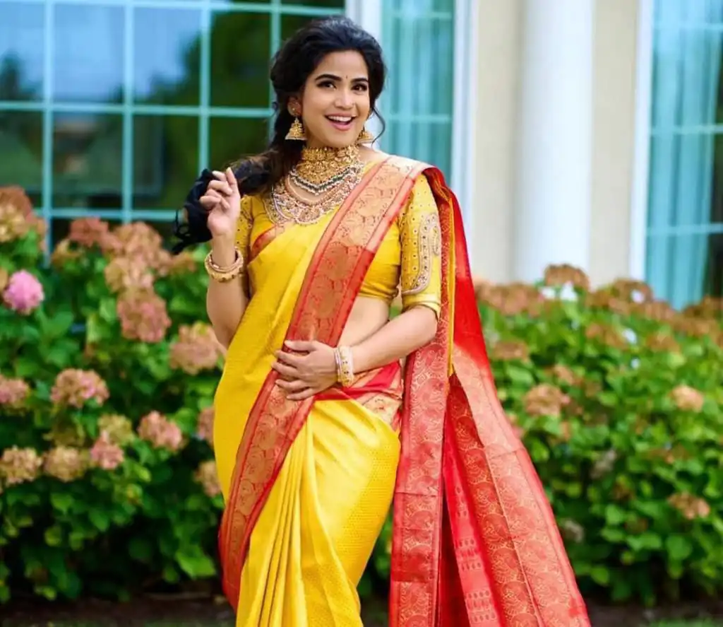 KP 2092 Yellow Color Yellow Soft Lichi Silk Saree with Jacquard Work. Best Price ₹1449. Delivery 4-6 Working Days. Shop now. | Bollywood Sarees, Creative Sarees, Designer Sarees, Embroidered Sarees, Ethnic Saree, Modern Digital sarees, Party Wear Sarees, Sarees