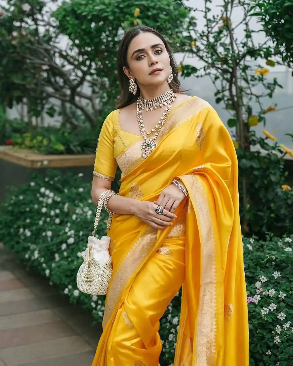 KPR 253 Yellow Color Yellow Soft Lichi Silk Saree with Jacquard Work. Best Price ₹1349. Delivery 4-6 Working Days. Shop now. | Bollywood Sarees, Creative Sarees, Designer Sarees, Embroidered Sarees, Ethnic Saree, Modern Digital sarees, Party Wear Sarees, Sarees