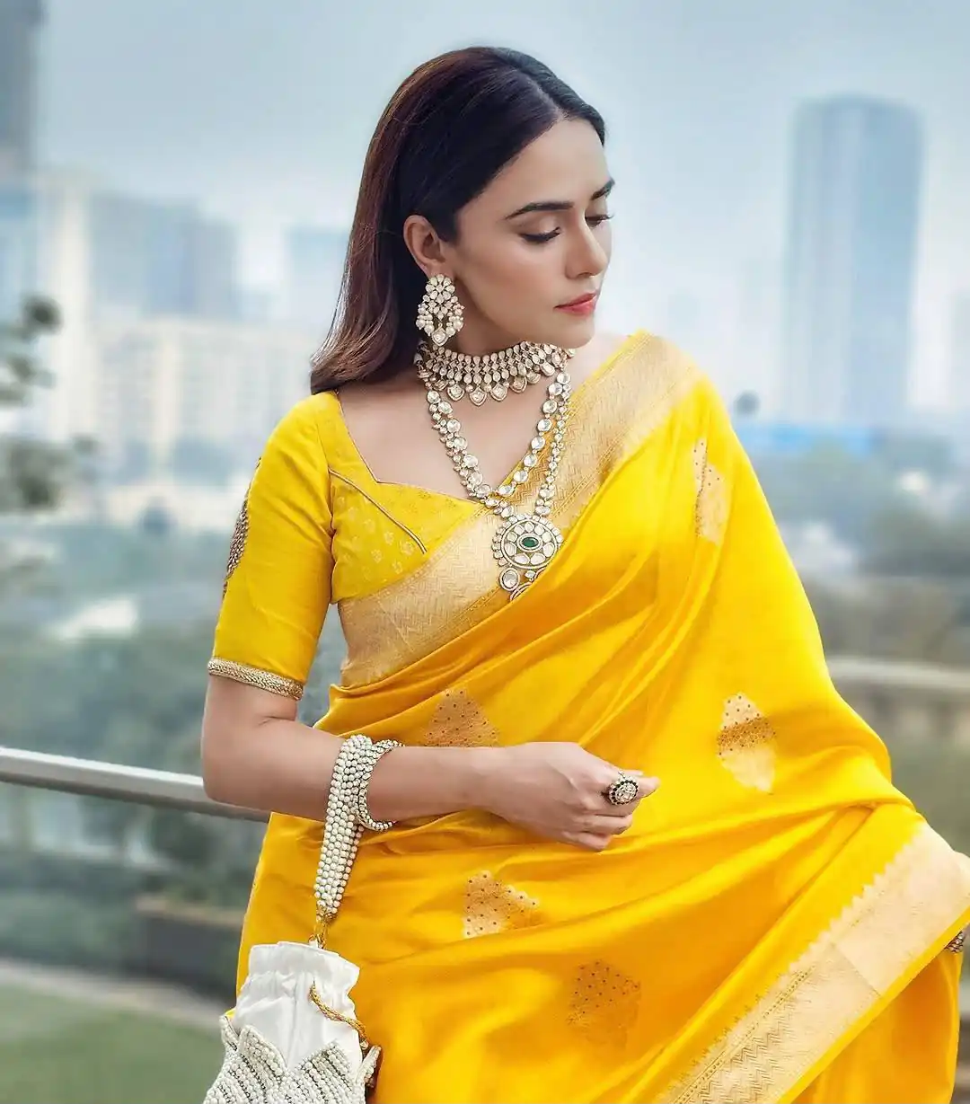 KPR 253 Yellow Color Yellow Soft Lichi Silk Saree with Jacquard Work. Best Price ₹1349. Delivery 4-6 Working Days. Shop now. | Bollywood Sarees, Creative Sarees, Designer Sarees, Embroidered Sarees, Ethnic Saree, Modern Digital sarees, Party Wear Sarees, Sarees