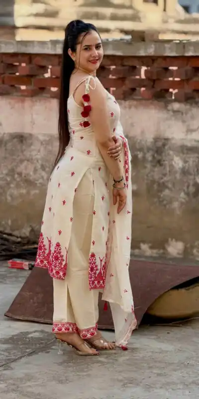 MF 476 Pink Embroidery Sequins Work Salwar Suit in Pink Maska Cotton Silk. Wedding, Party, Festive, Price 2049 - Delivery 4-6 Working Days. Shop now. | Jump Suits, Straight Suits, Casual Suits, Creative suits, Designer Suits, Palazzo Suits, Party Wear Suits, Patiala Suits, Salwar suit